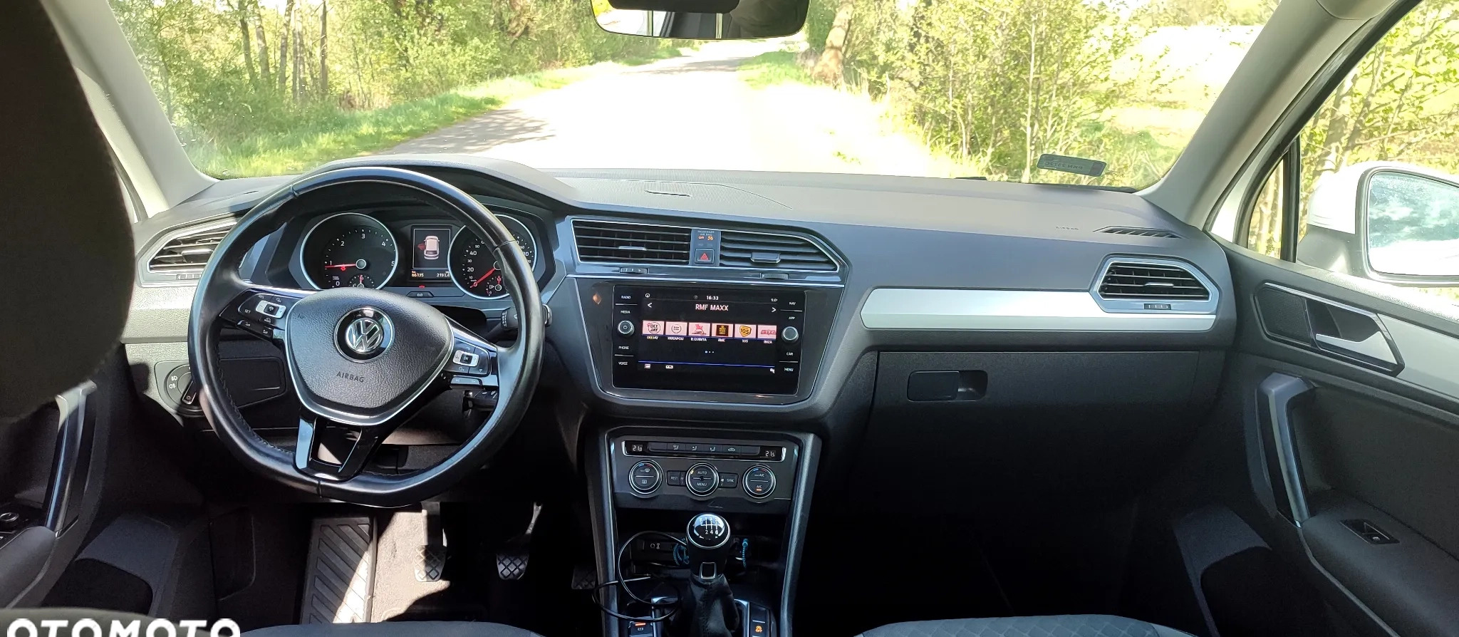 Volkswagen Tiguan cena 85900 przebieg: 66900, rok produkcji 2019 z Nowe małe 121